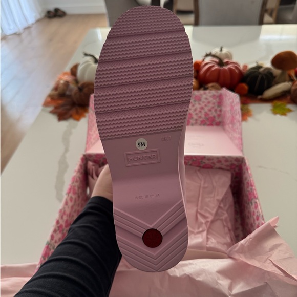 LoveShackFancy Pink Floral Ankle Boots Size 9 - new in box - Picture 6 of 9